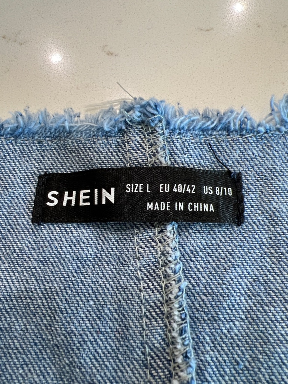 SHEIN Lace-Up Denim Crop Vest Grommet Shoulder Detail Raw Hem - Picture 4 of 7